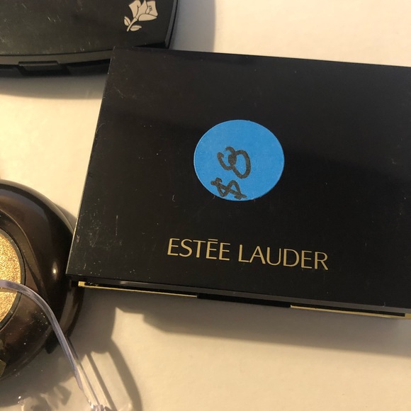 Maquillaje - Picture 2 of 3